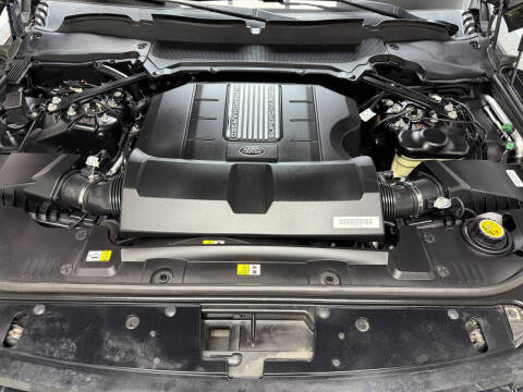 2020 Land Rover Range Rover P525 HSE