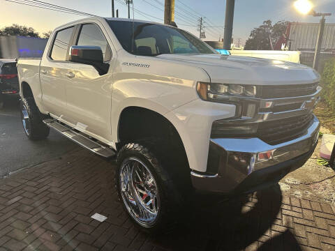 2019 Chevrolet Silverado 1500 for sale at LATINO'S MOTOR OF ORLANDO in Orlando FL