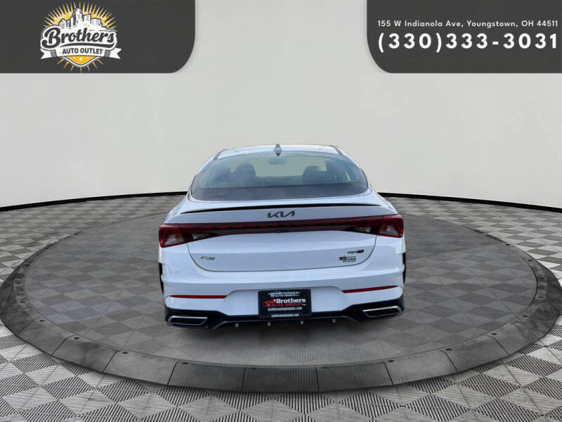 2022 Kia K5