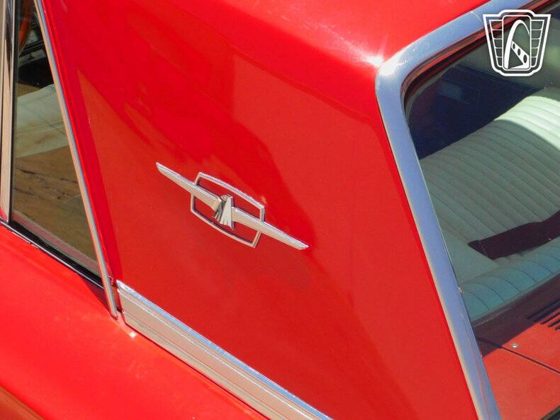 1965 Ford Thunderbird