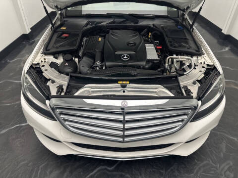 2015 Mercedes-Benz C-Class C 300