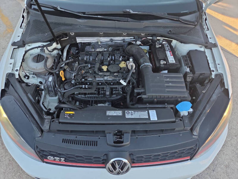 2015 Volkswagen Golf GTI SE