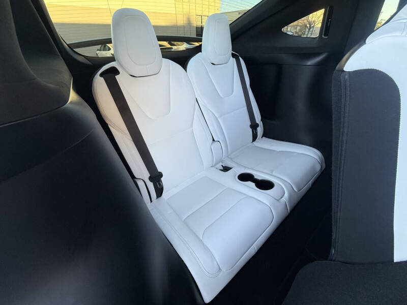 2020 Tesla Model X Long Range Plus