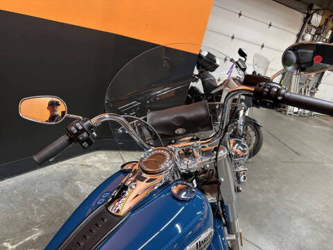 2021 Harley-Davidson FLHC - Heritage Classic