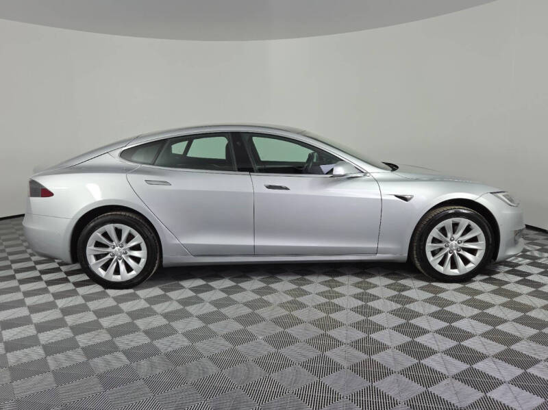 2017 Tesla Model S 75D