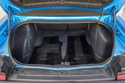2015 Dodge Challenger SXT Plus