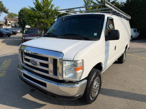 2013 Ford E-Series E-350 SD