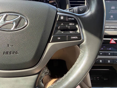 2018 Hyundai Elantra