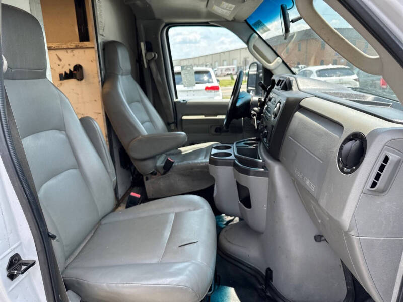 2019 Ford E-Series