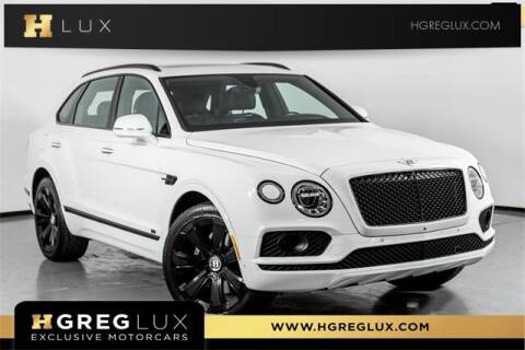 2020 Bentley Bentayga for sale at HGREG LUX EXCLUSIVE MOTORCARS in Pompano Beach FL