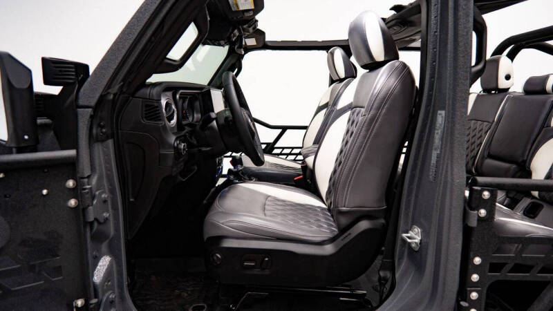 2025 Jeep Gladiator