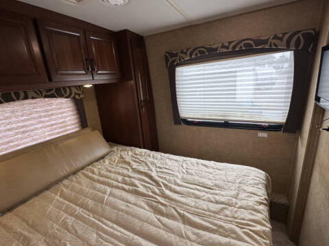 2014 Forest River Lexington