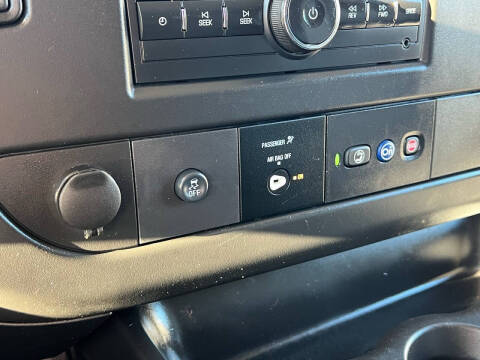 2020 GMC Savana 2500