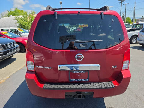 2006 Nissan Pathfinder SE