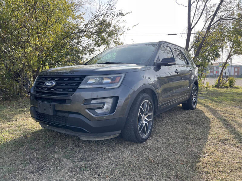 2017 Ford Explorer Sport's photo