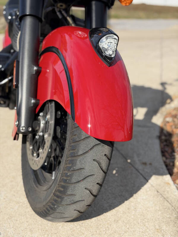 2019 Indian Dark Horse