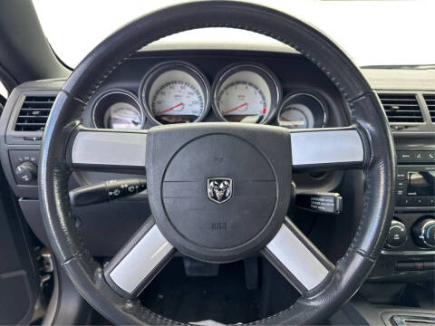 2010 Dodge Challenger SE