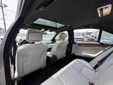 2011 Mercedes-Benz C-Class