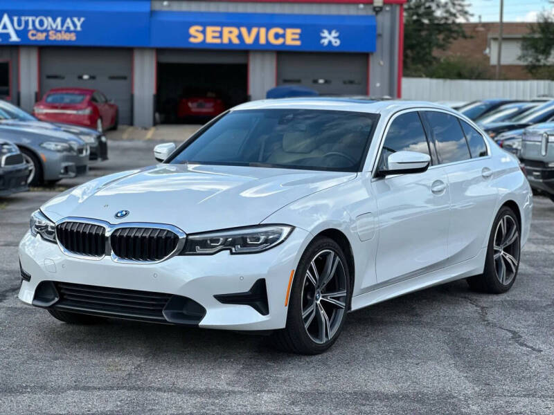 2022 BMW 3 Series 330e