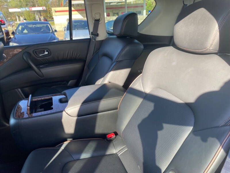 2017 Nissan Armada Platinum