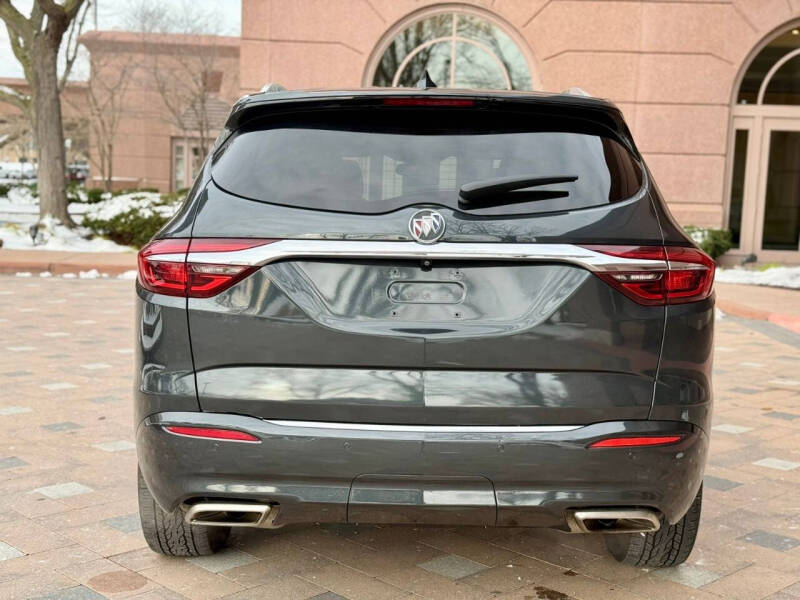 2020 Buick Enclave Essence