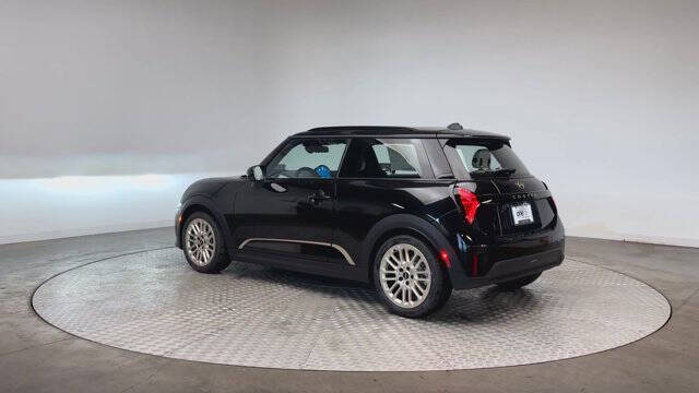 2026 MINI Hardtop 2 Door Cooper