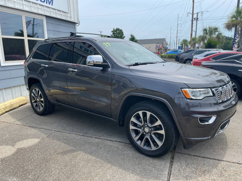 2017 Jeep Grand Cherokee Overland photo 4