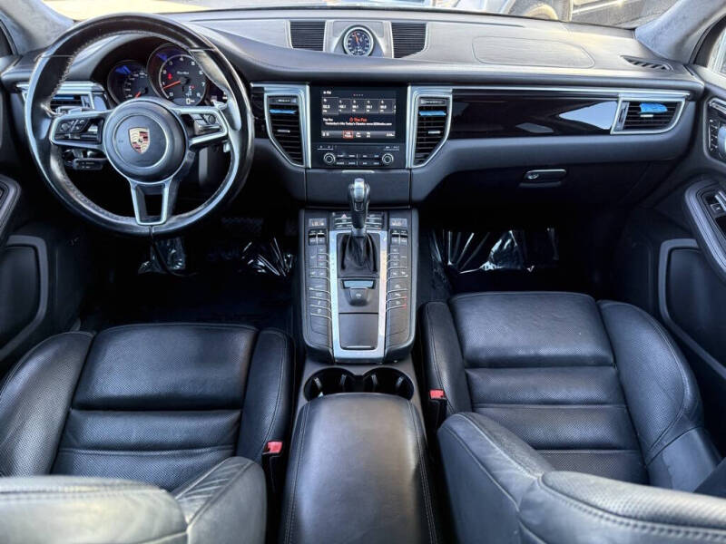 2018 Porsche Macan