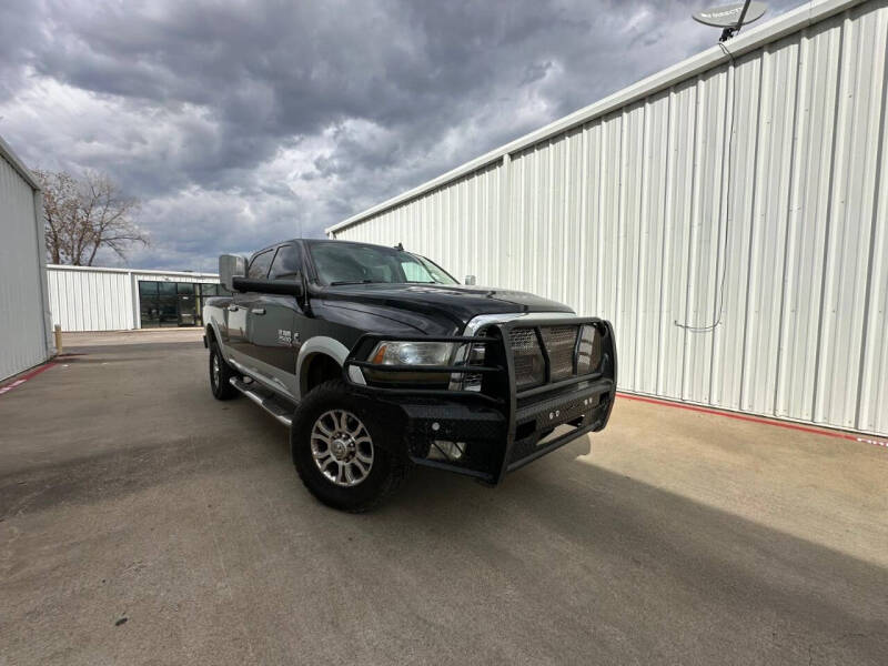 Used 2018 RAM Ram 2500 Pickup Laramie with VIN 3C6UR5FL6JG327626 for sale in Dallas, TX