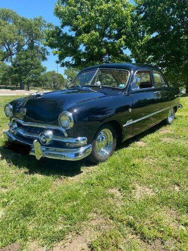 1951 Ford Custom Deluxe