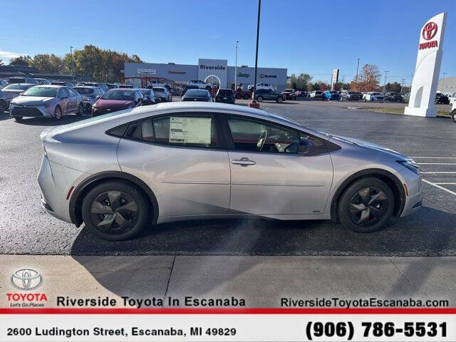 2026 Toyota Prius LE