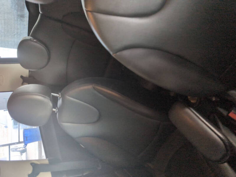 2013 MINI Cooper Base's photo