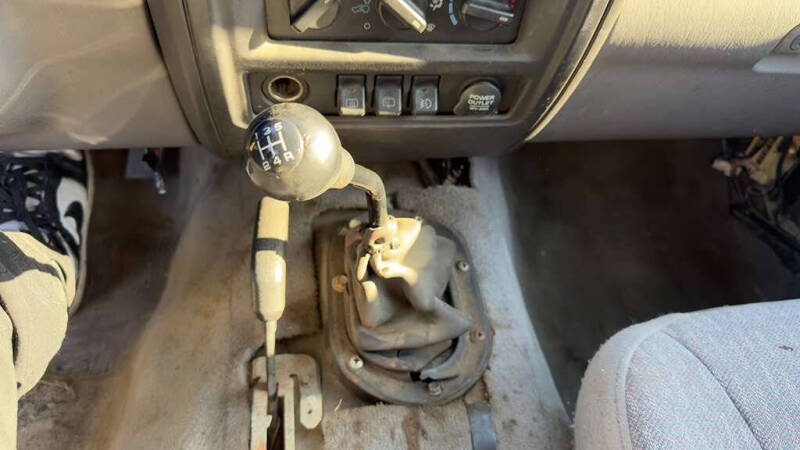 1998 Jeep Cherokee Sport