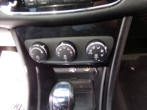 2011 Chrysler 200 Limited