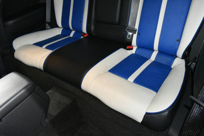 2011 Dodge Challenger SRT8 392