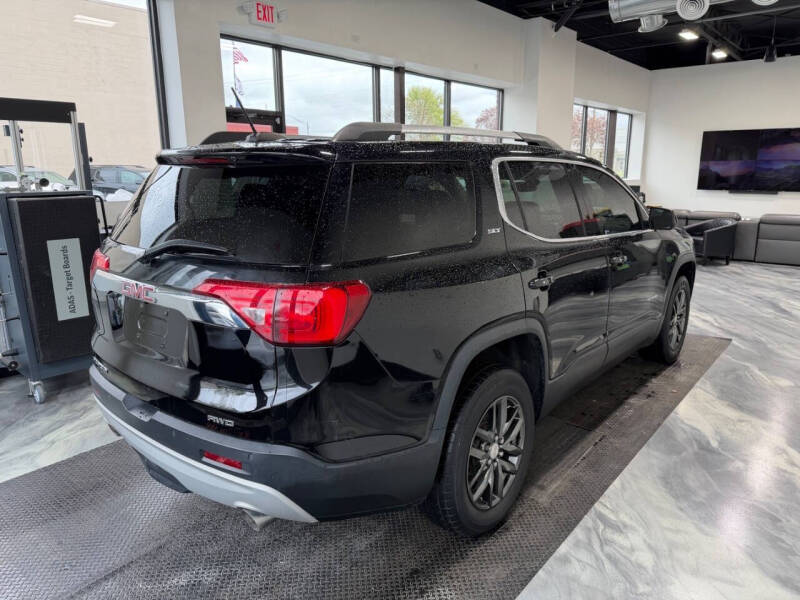 2017 GMC Acadia SLT-1