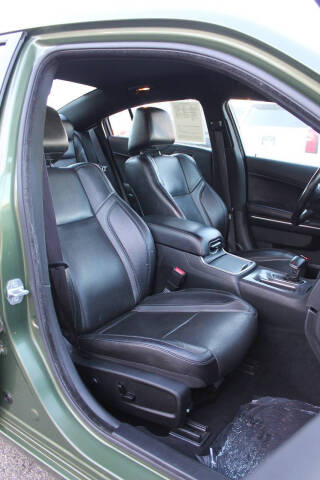 2020 Dodge Charger SXT