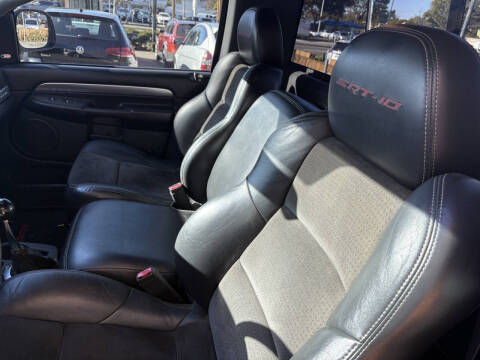 2004 Dodge Ram 1500 SRT-10