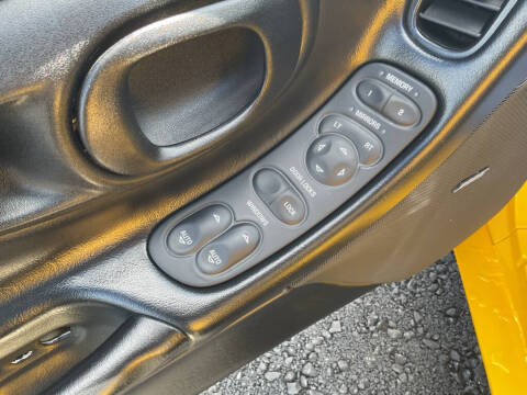 2003 Chevrolet Corvette