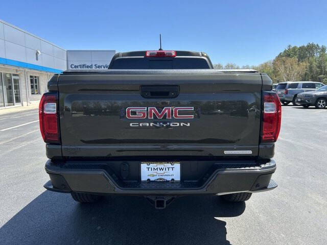 2023 GMC Canyon Elevation