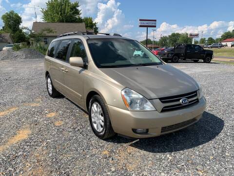 2007 Kia Sedona for sale at CHILI MOTORS in Mayfield KY