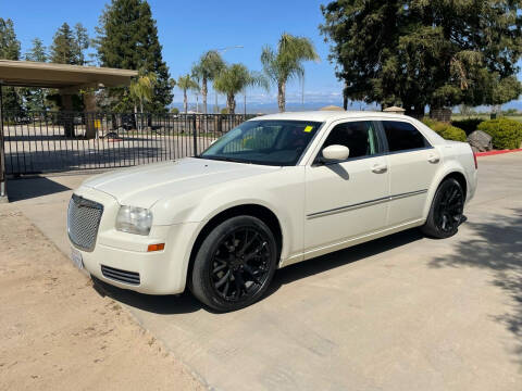 2008 Chrysler 300 for sale at Gold Rush Auto Wholesale in Sanger CA