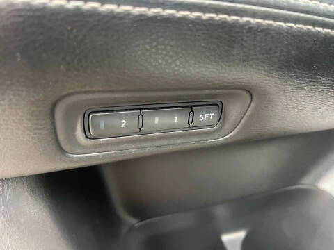 2016 Nissan Pathfinder Platinum