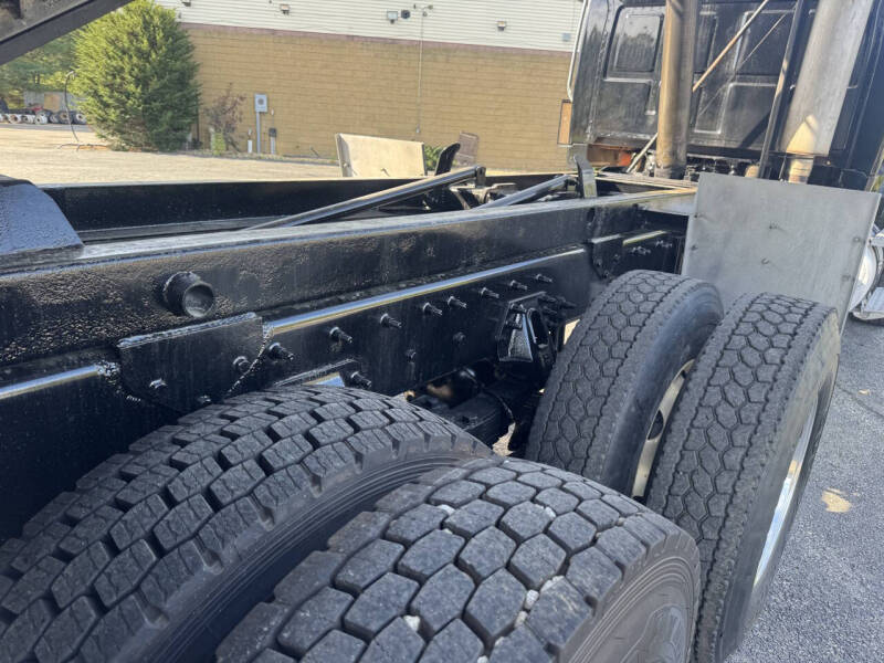 2005 Sterling LT 9500