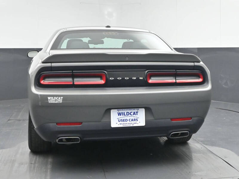 2018 Dodge Challenger SXT