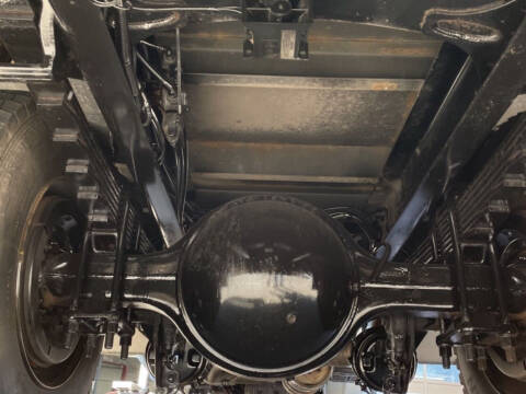 2015 Freightliner M2 112