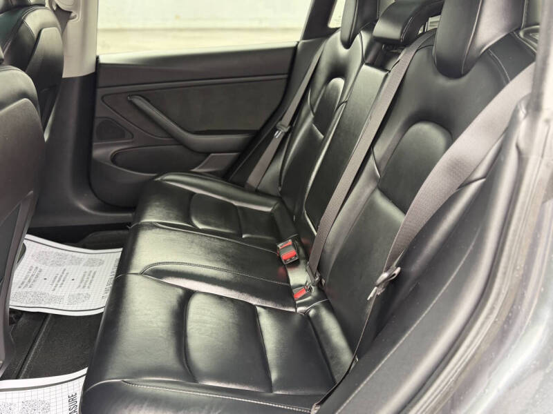 2019 Tesla Model 3 Performance