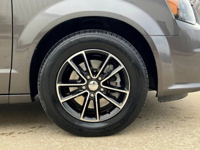 2017 Dodge Grand Caravan SE