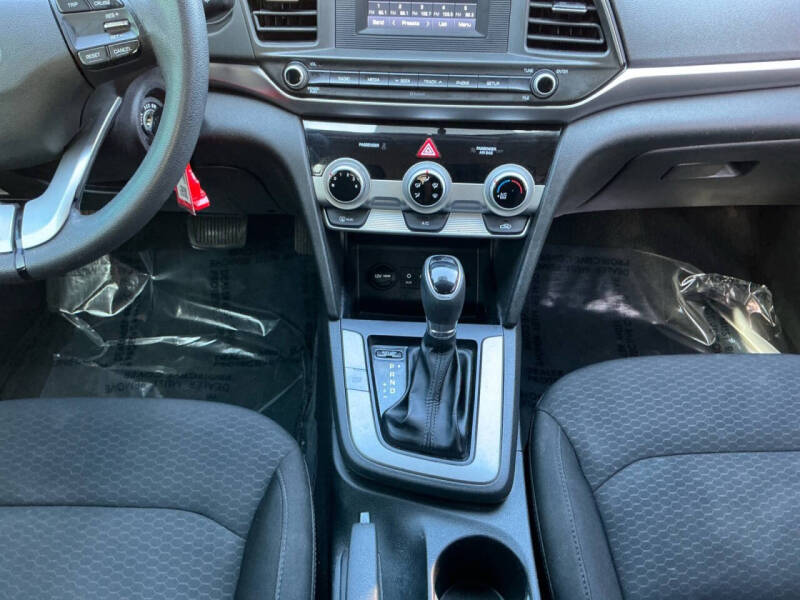 2019 Hyundai Elantra