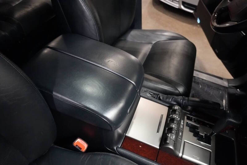 2014 Lexus LX 570